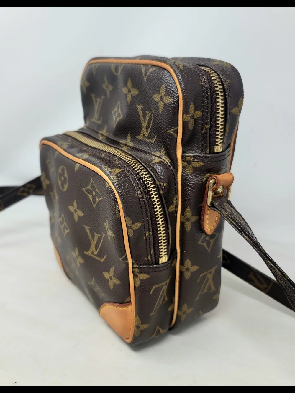 Louis Vuitton Amazone Monogram Canvas Small Crossbody Hand Bag Authentic Vintage - Picture 3 of 14